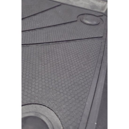 Universal 4D Extra Derin Havuzlu Paspas