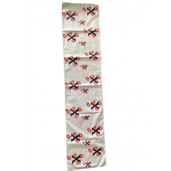 X aeron Torpido Havlusu Kırmızı Siyah x İşaretli